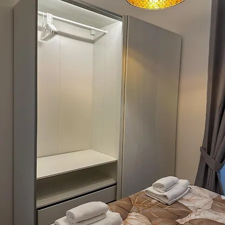 Gold Lovemi Appartement *